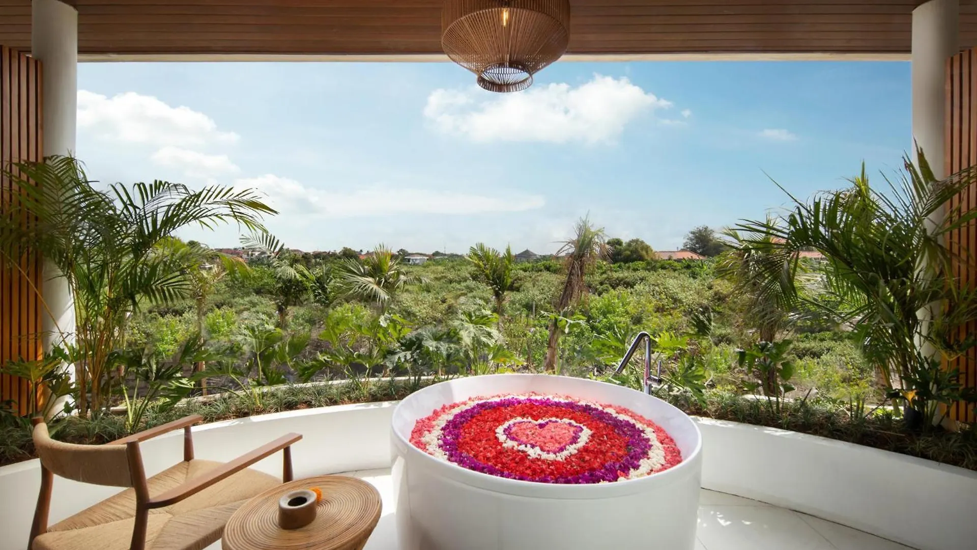 Sini Vie Luxury Resort & Spa Seminyak By Ini Vie Hospitality (Adults Only) 5*, Seminyak (Bali)